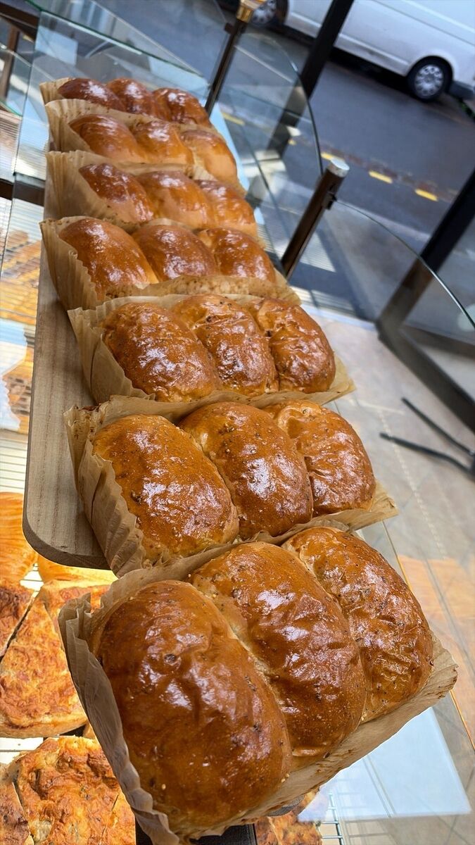 Brioches feuilletées dorées